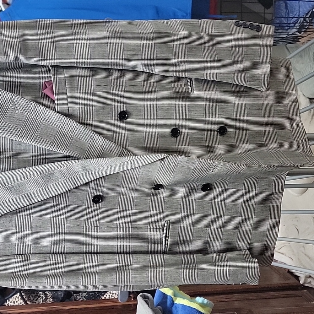 Men's suit